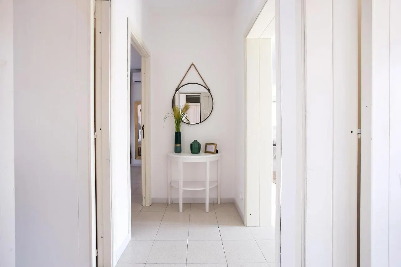 Villa Elisabetta Apartments Pula 0*,  Italien